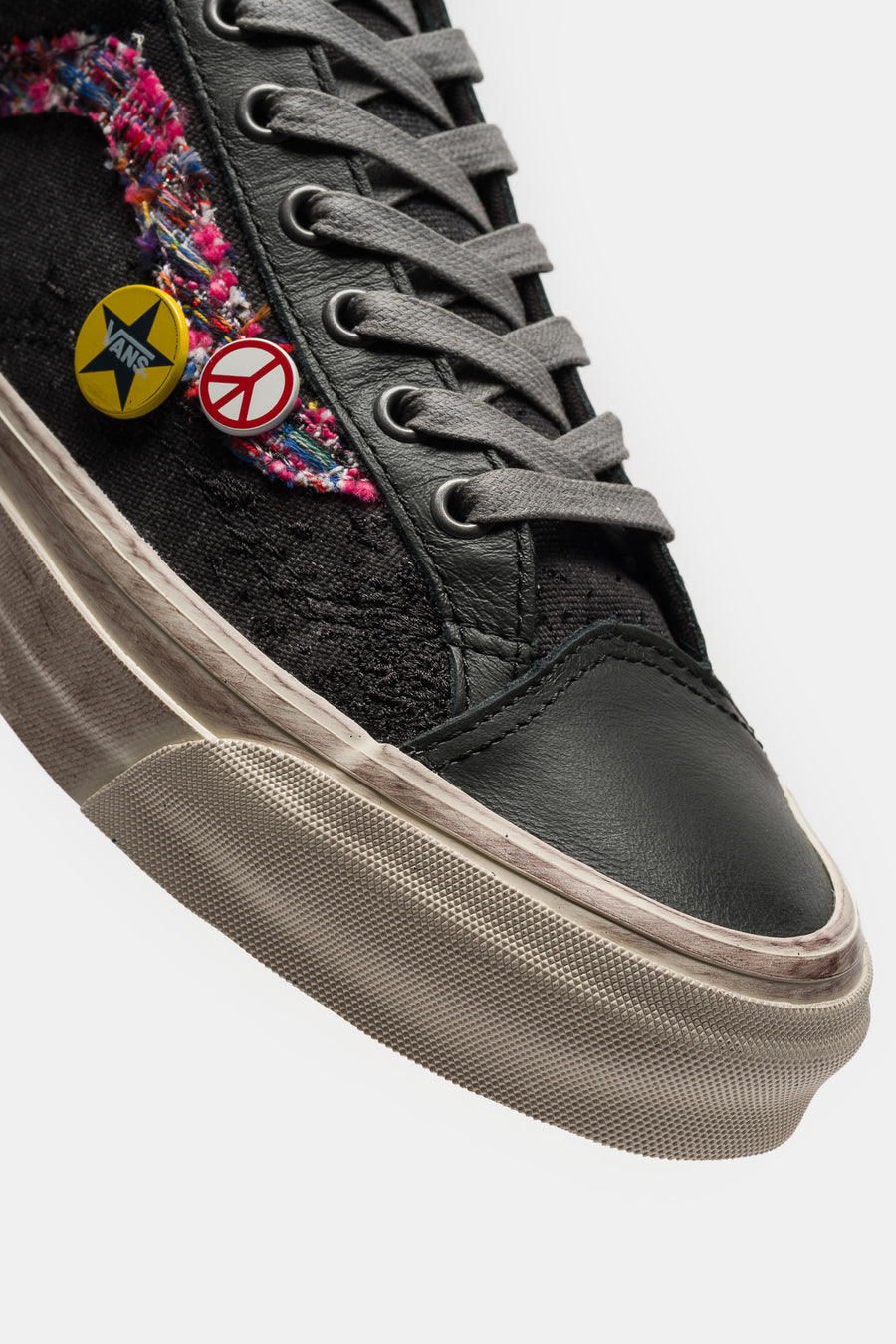 Vans LX Old Skool 36 Sneaker in Souvenir Faded Black - Notre