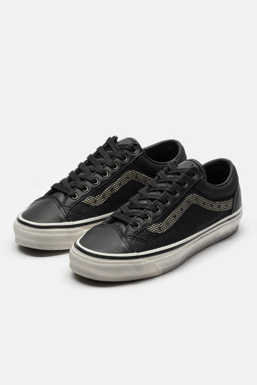 Vans LX Old Skool 36 in Combat Black - Notre