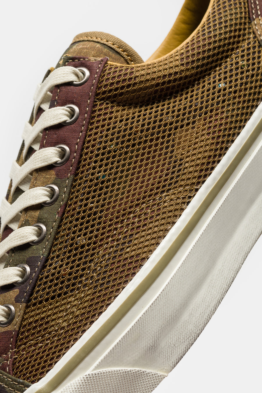 LX Old Skool 36 in Combat Woodland Camo