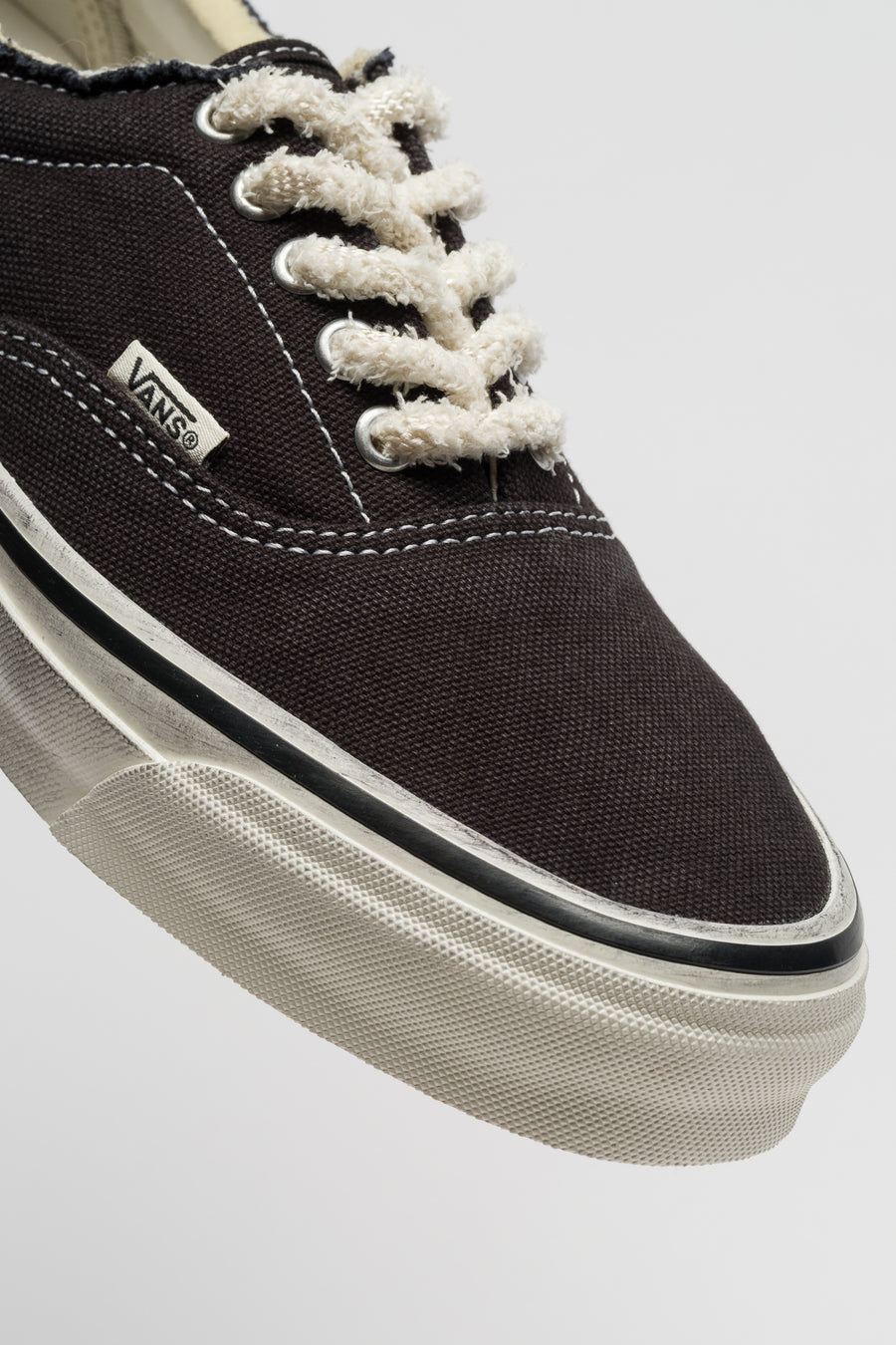 Vans OTW Era 95 DST Sneaker in Relic Black - Notre