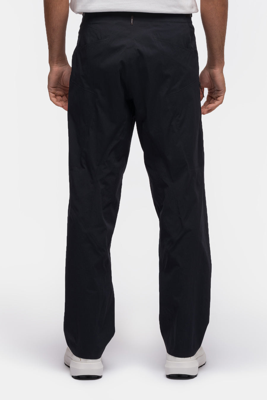Arc’teryx Veilance Spere Cargo Pant in Black - Notre