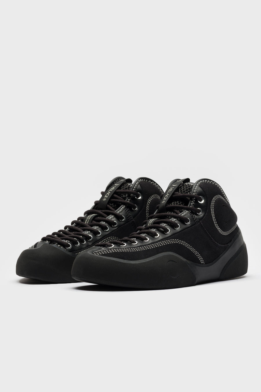 Village PM 1 Mid PM Sneaker in Black/Natural Black - Notre