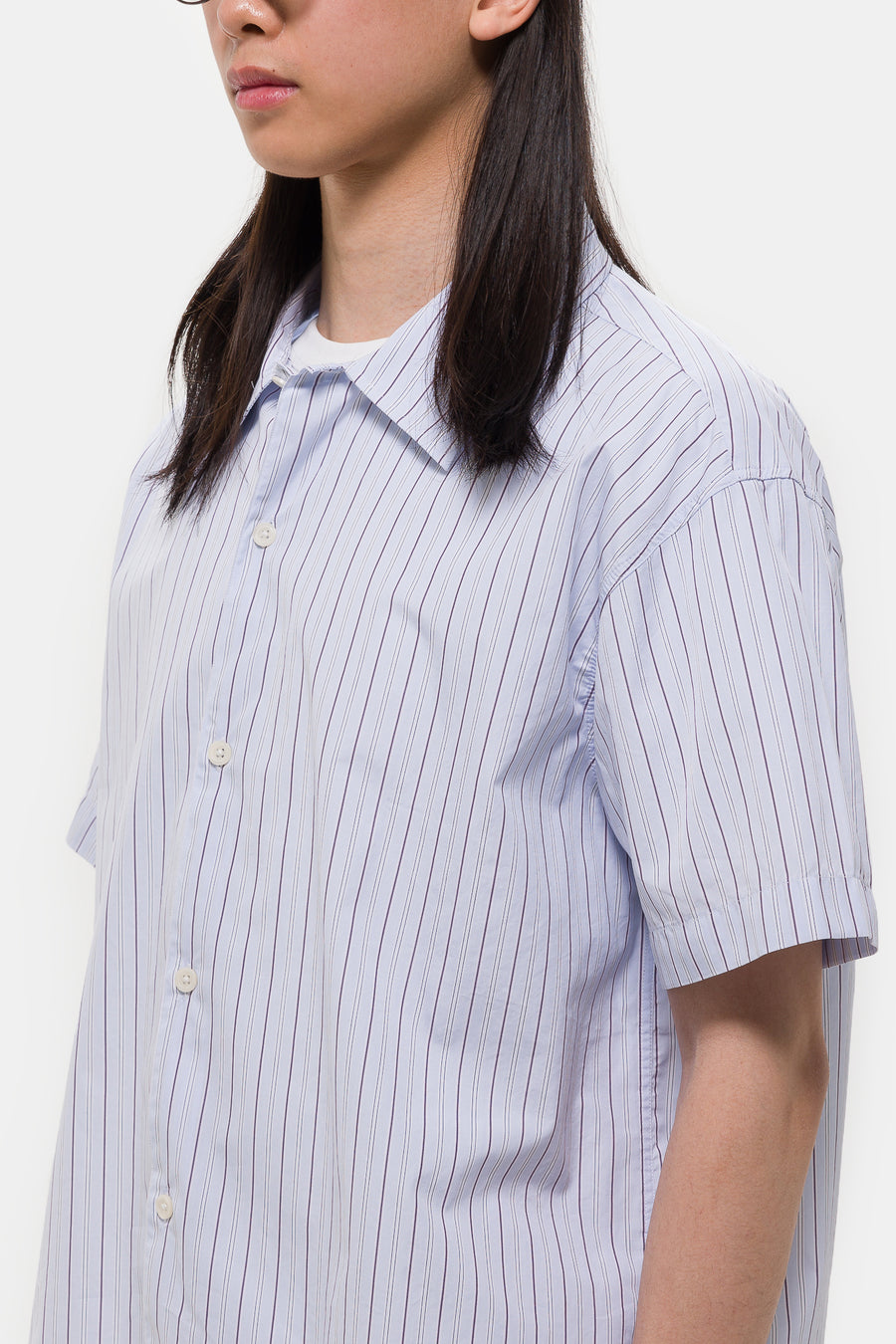 mfpen Holiday Shirt in Light Blue Banker Stripe - Notre