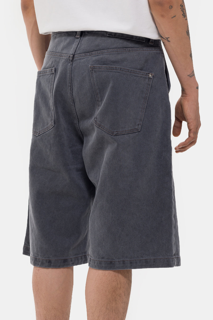 mfpen Star Rivet Short in Slate - Notre