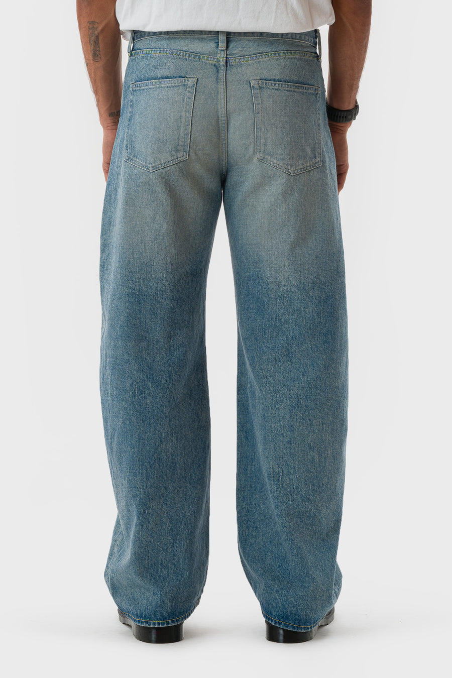 ssstein Round Denim Pant in Indigo - Notre