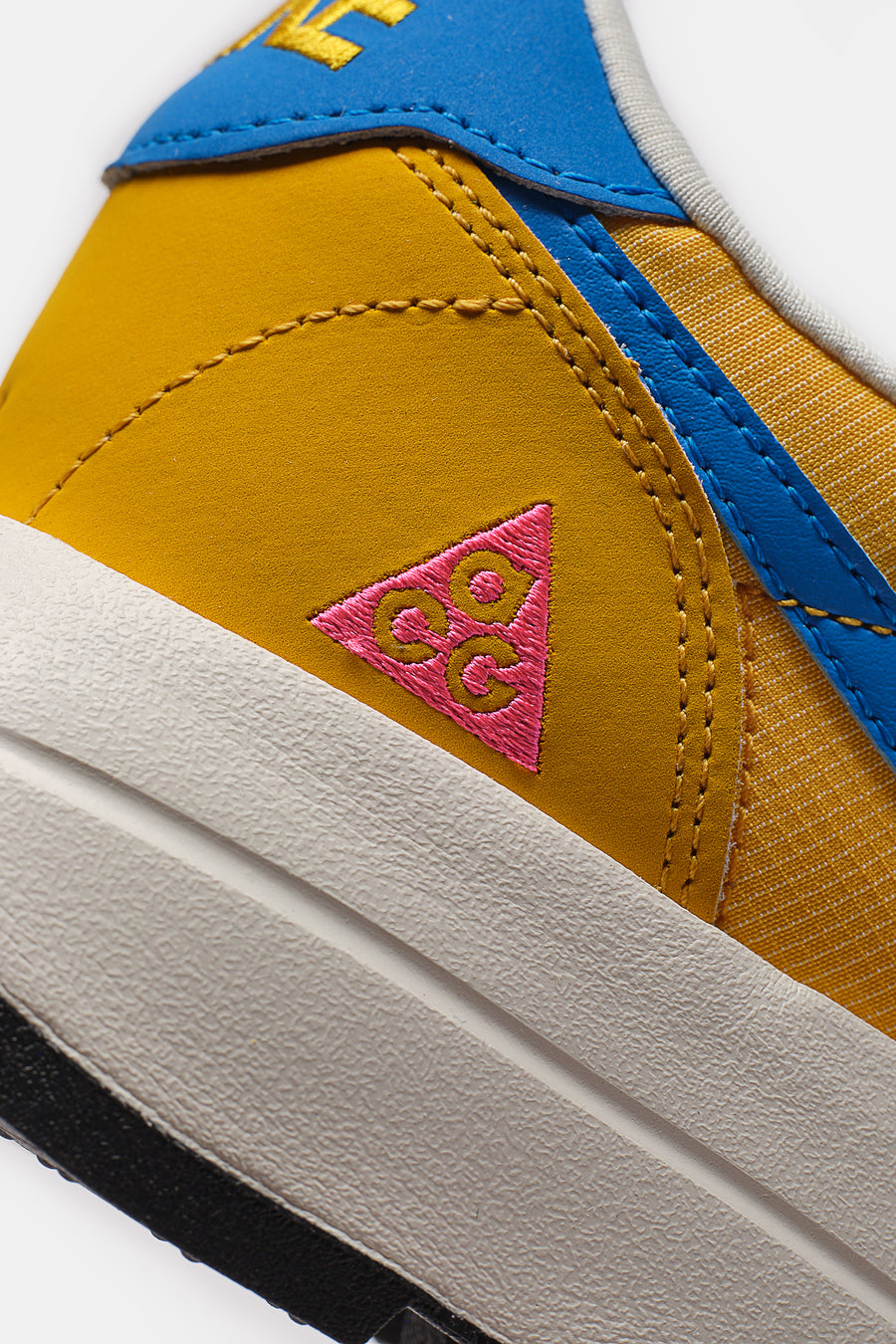 ACG LDV Sneaker in Dark Sulfur/Photo Blue/Sail/White