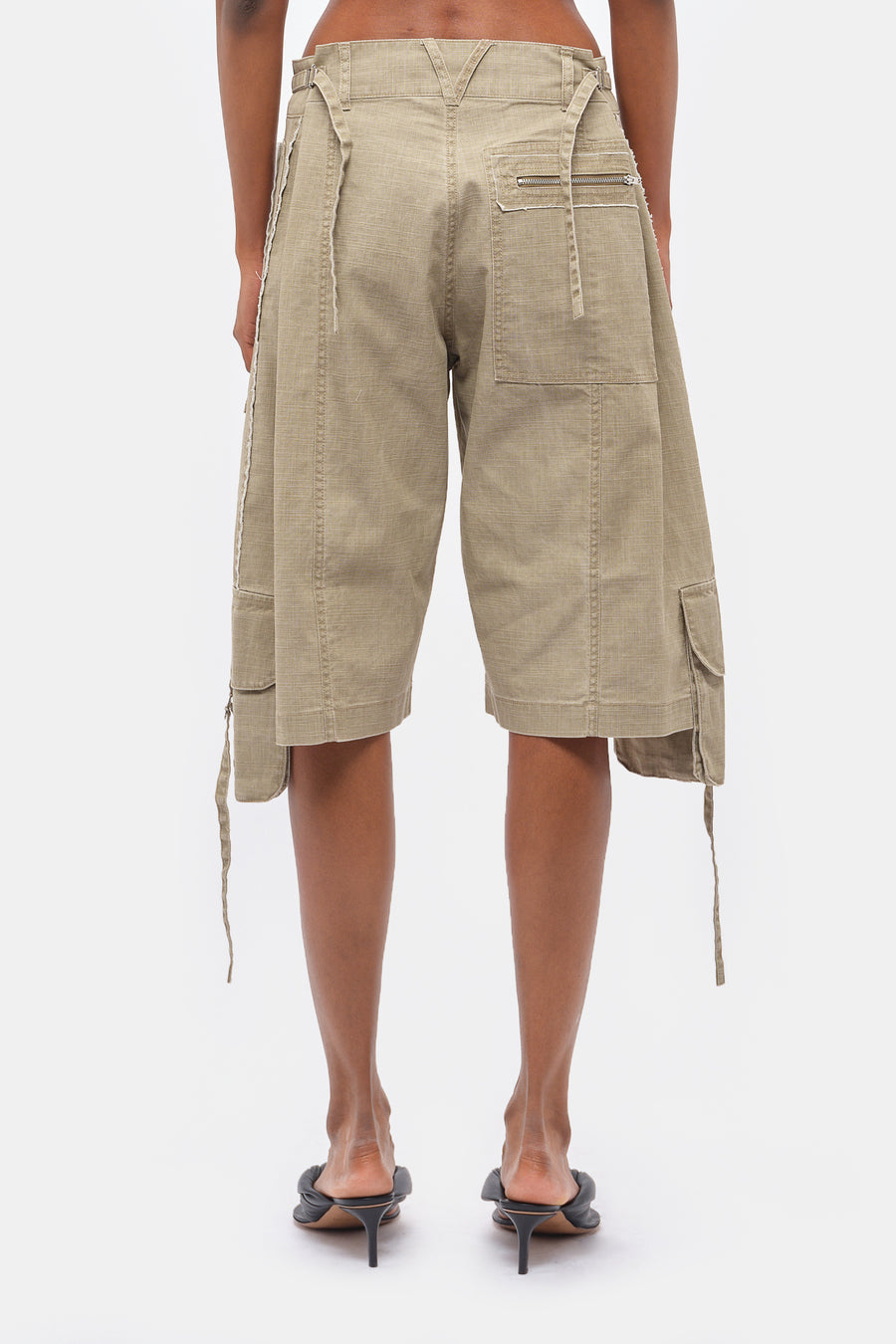 Cargo Shorts in Tan