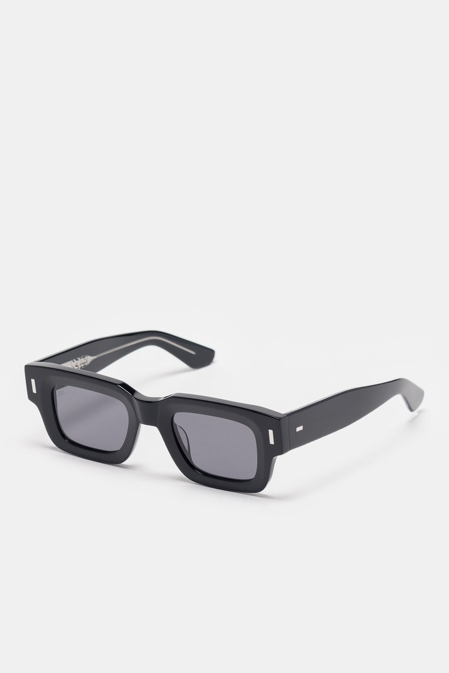Akila Ares Sunglasses in Black/Black - Notre