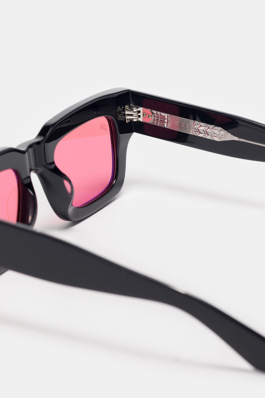 Akila Ares Sunglasses in Black/Rose - Notre