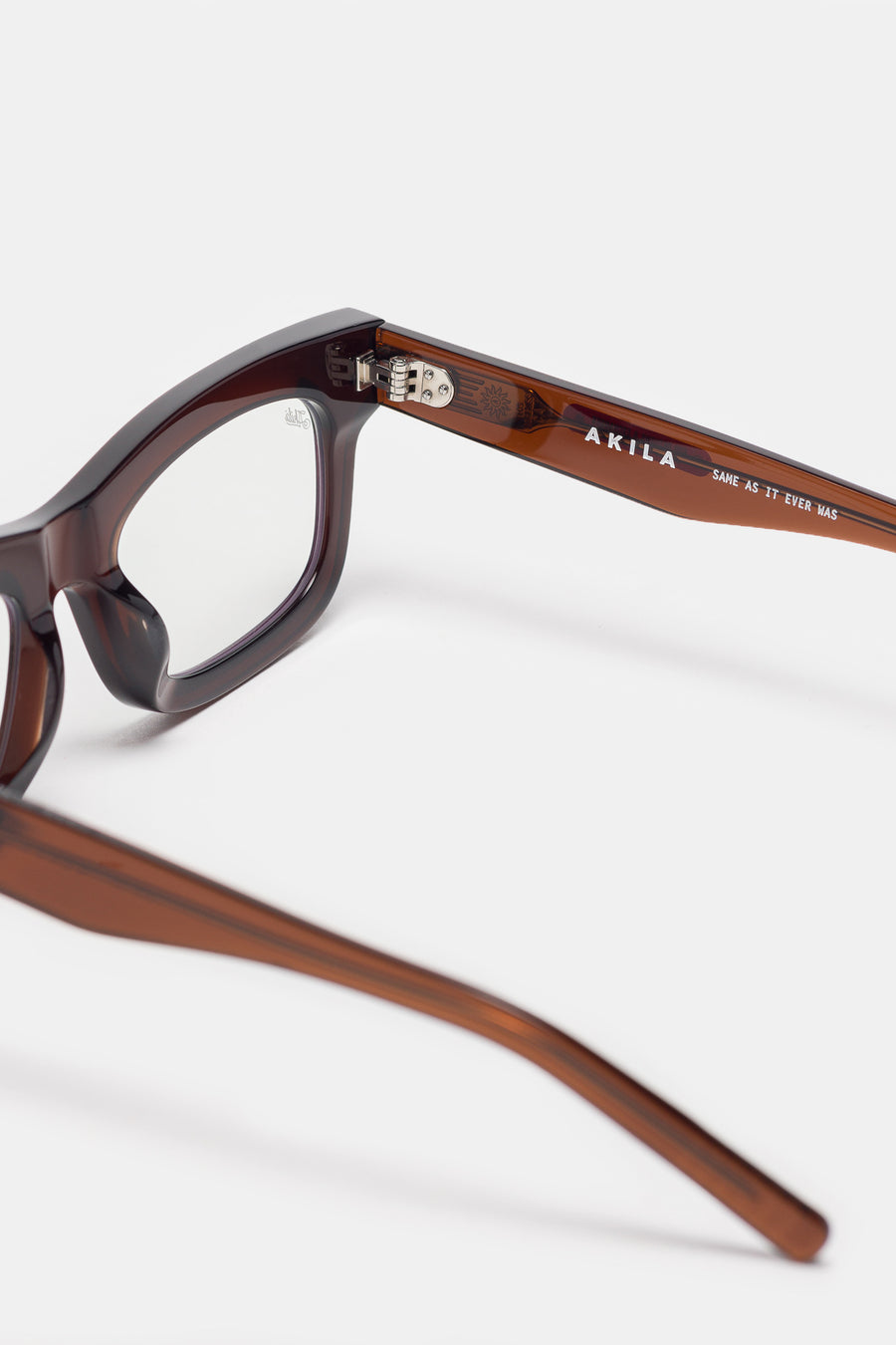 Akila Jubilee Glasses in Brown - Notre
