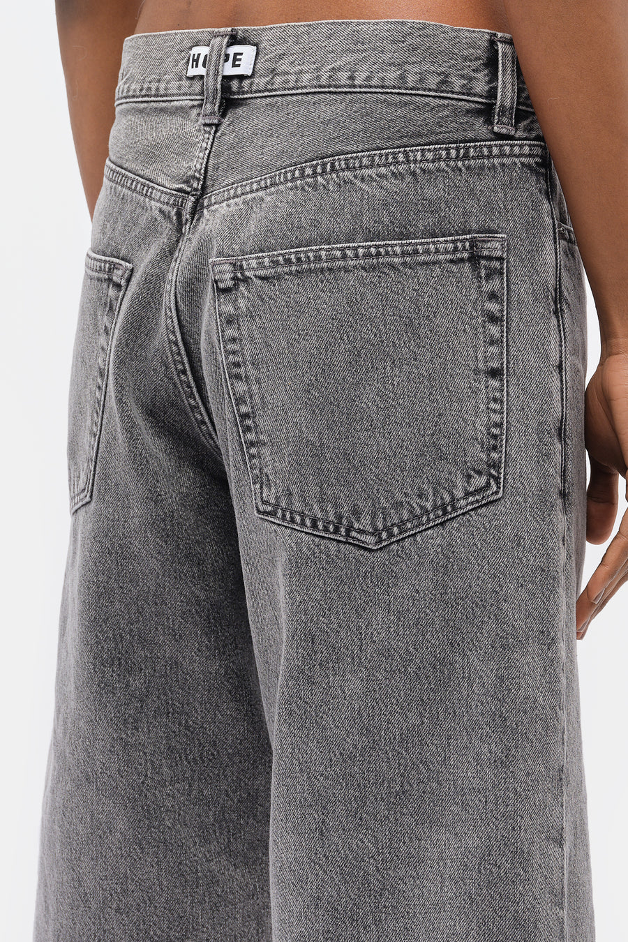 HOPE Criss Shorts in Mid Grey - Notre