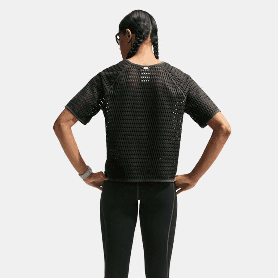 ACG Women's Radical AirFlow Dri-FIT Short-Sleeve Trail Running Top in Anthracite/Cool Grey
