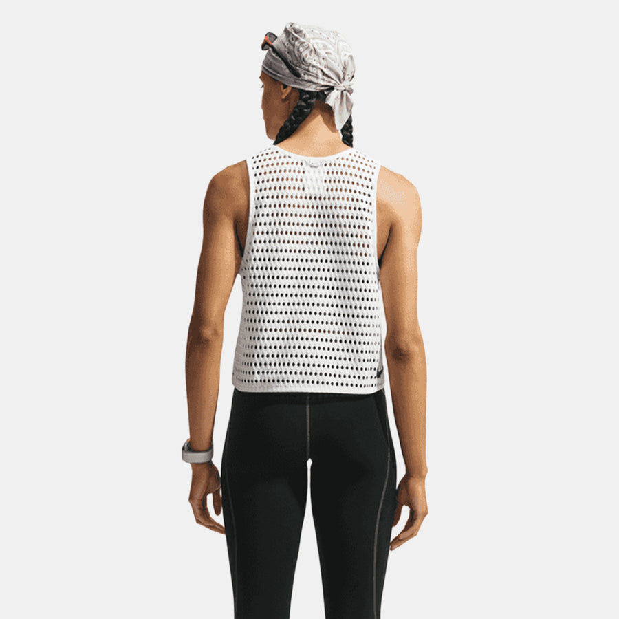 ACG Women's Radical AirFlow Dri-FIT Trail Running Tank Top in White