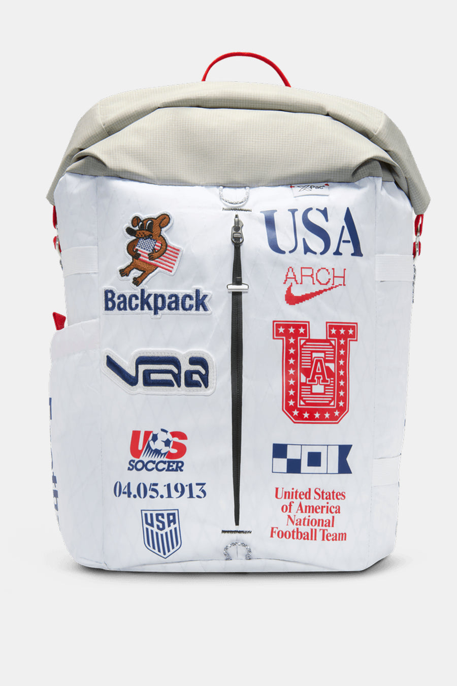 V.A.A. x USA Aysén 32L Backpack in White/Photon Dust/Black