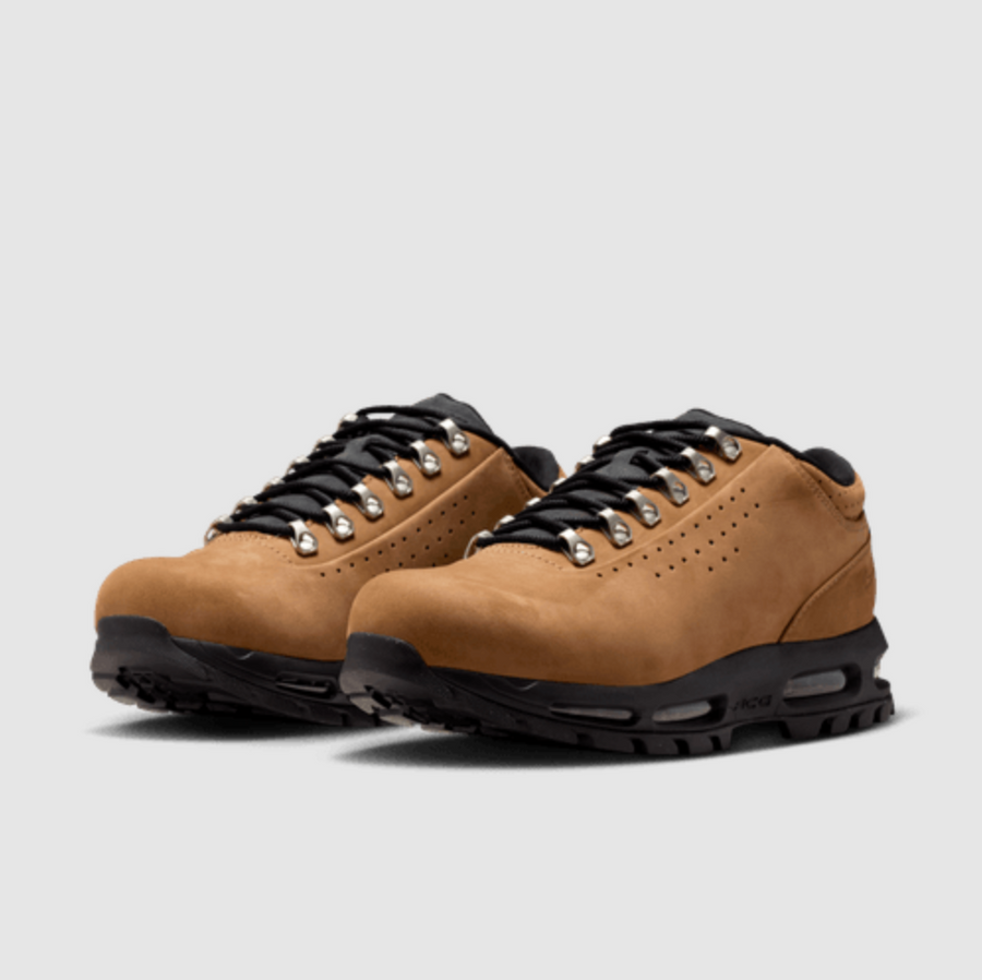 Air Max Goadome Low Sneaker in Taupe/University Red-Black