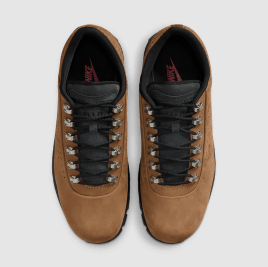 Nike Air Max Goadome Low Sneaker in Taupe/University Red-Black - Notre