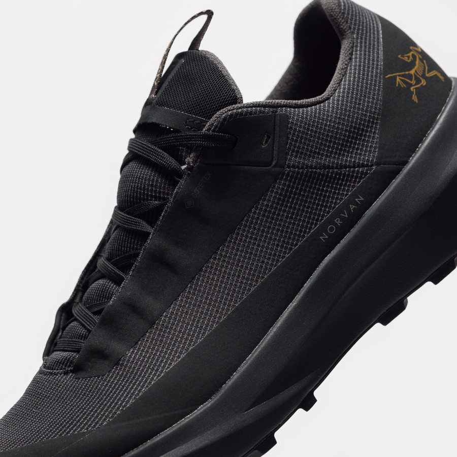Arc'teryx Norvan LD 4 Gore-Tex Sneaker in Black/Black - Notre